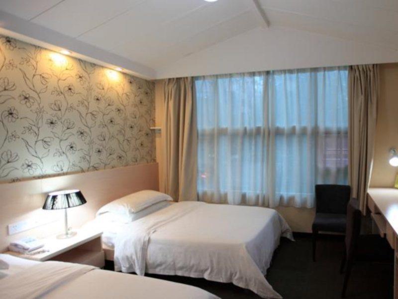 Guangzhou Colorful Days Hotel Экстерьер фото